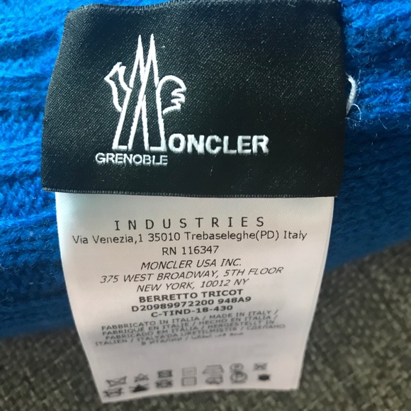 Authentic Moncler Grenoble Beanie. - Picture 5 of 6